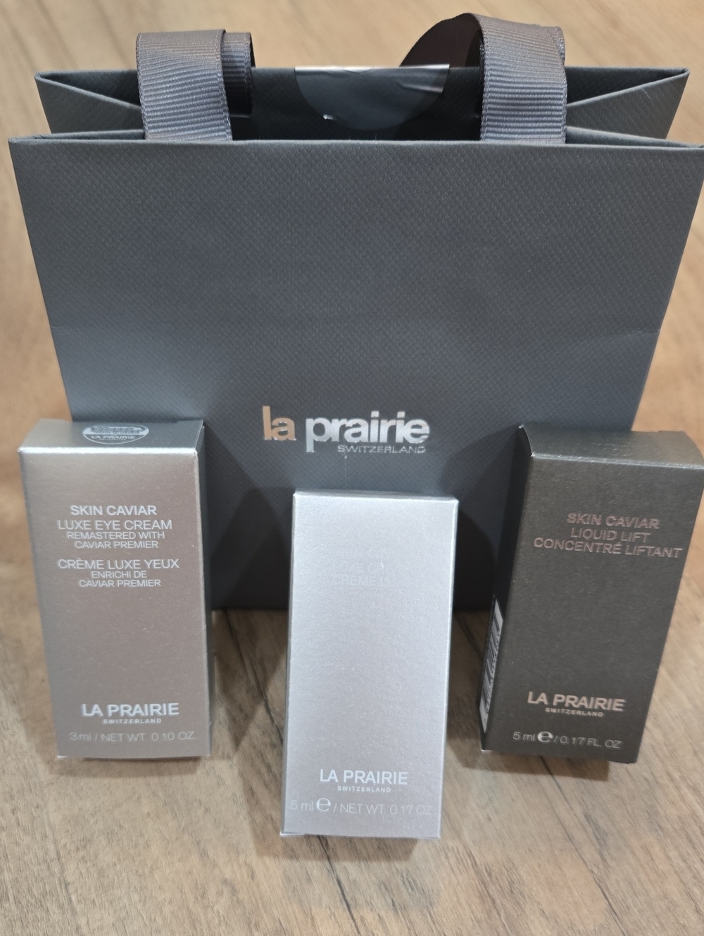 La Prairie Women Moisturizer Set in Gray and Silver
